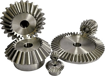 Коническая зубчатая пара M=1 тип B  Z=15/30 C26B300 Sati